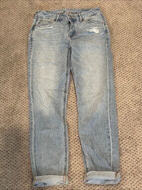 American Eagle Outfitters Light Blue Relaxed Jeans with Distressed Details